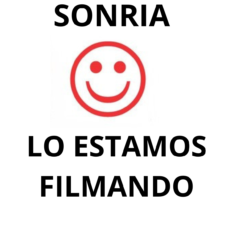 SONRIA LO ESTAMOS FILMANDO (15X23)
